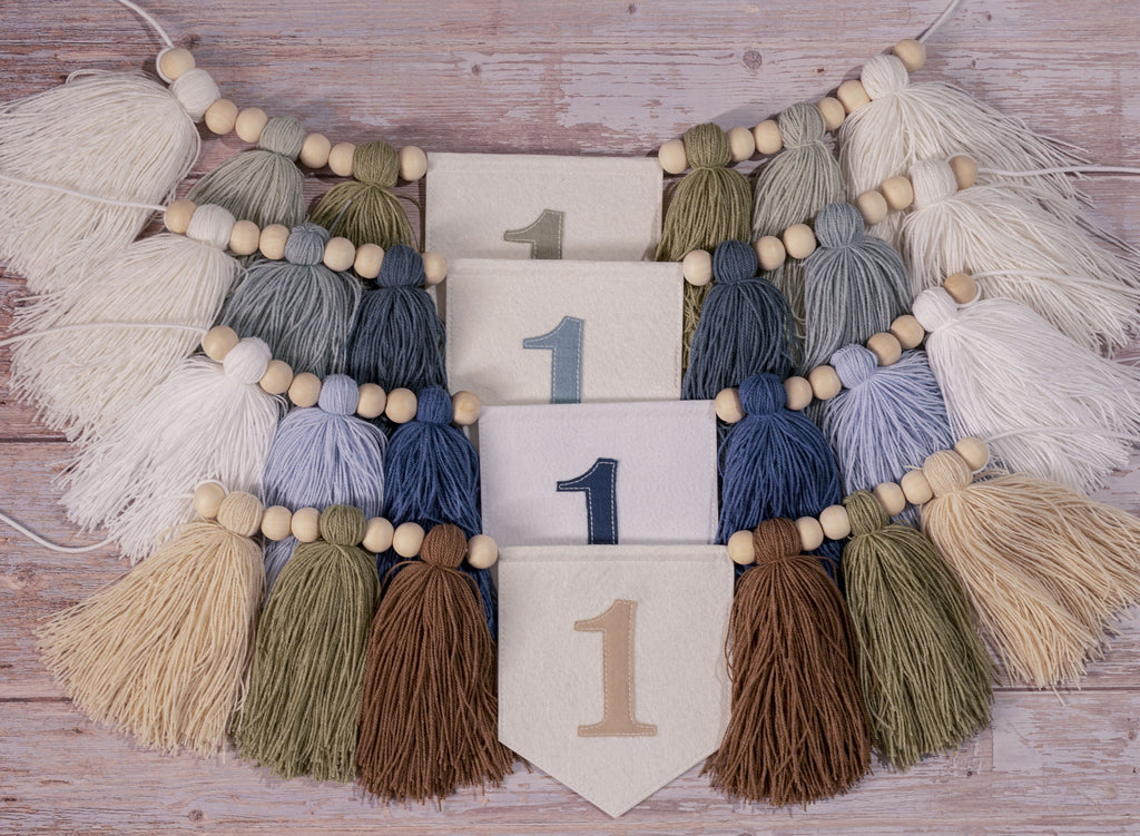Personalized 1st Birthday High Chair Banner, Customized Yarn Tassel Garland, 1 Party Decor, Cake Smash Highchair Banner, Birthday Photo Prop