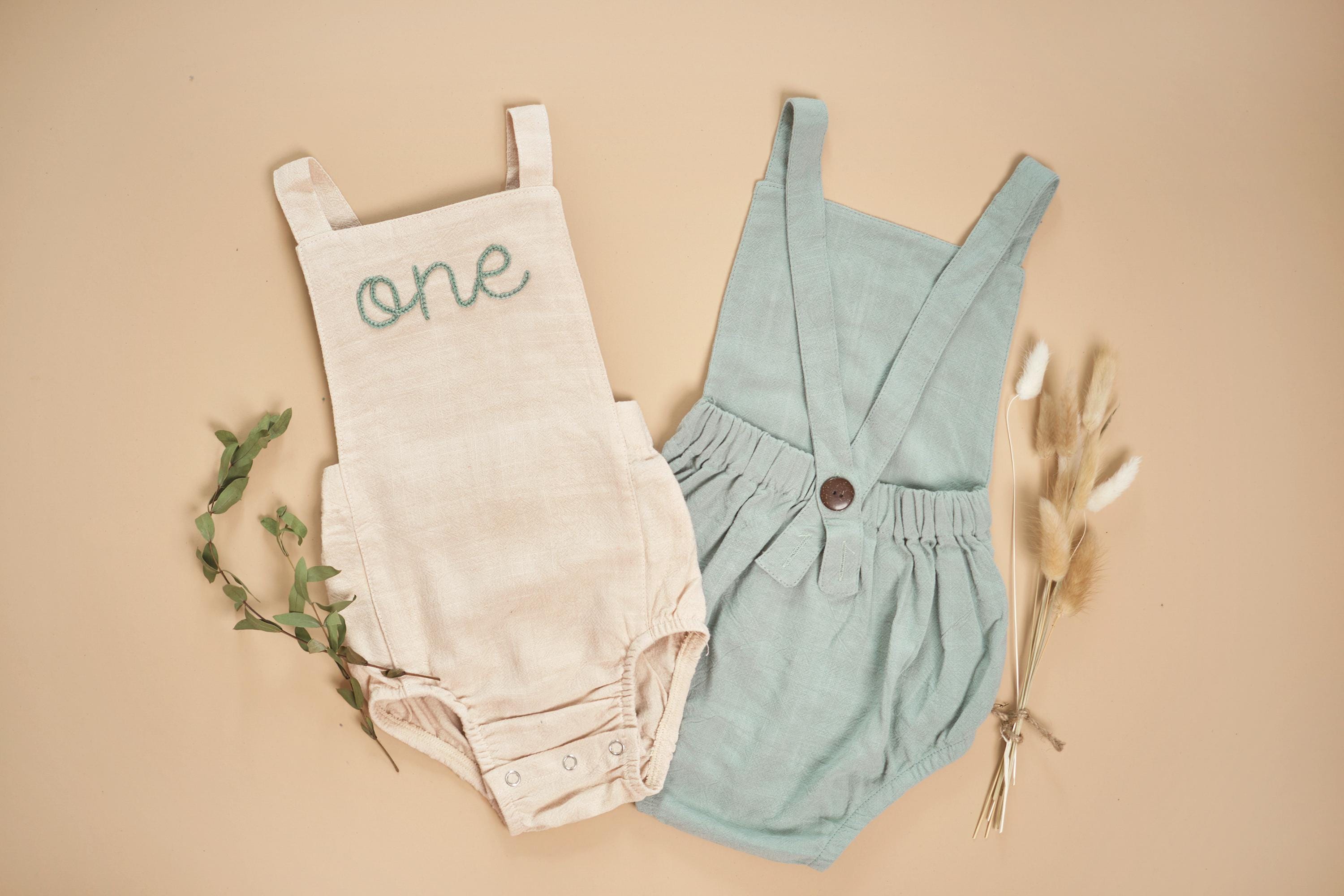 Boy First Birthday Outfit, 1st Birthday Hand Embroidered Linen Romper, Cake Smash Outfit Boy, Personalized Boy Outfit, Custom Boy Romper
