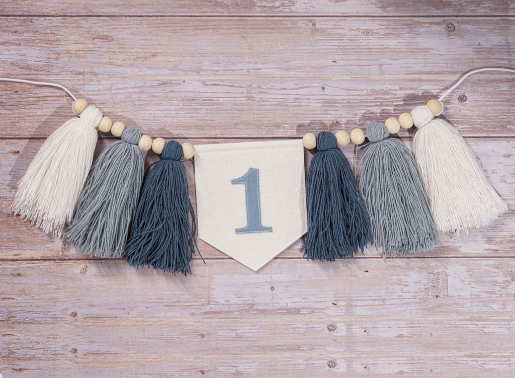 Personalized 1st Birthday Highchair Banner, Customized Yarn Tassel Garland, 1 Party Decor, Cake Smash High Chair Banner, Birthday Photo Prop