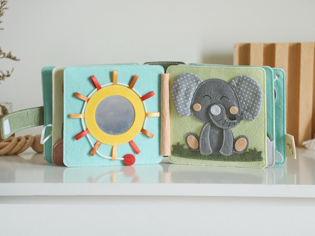 Personalized safari baby shower gift, wild lion first birthday gift, custom felt handmade activities and sensory toy, soft educational toys