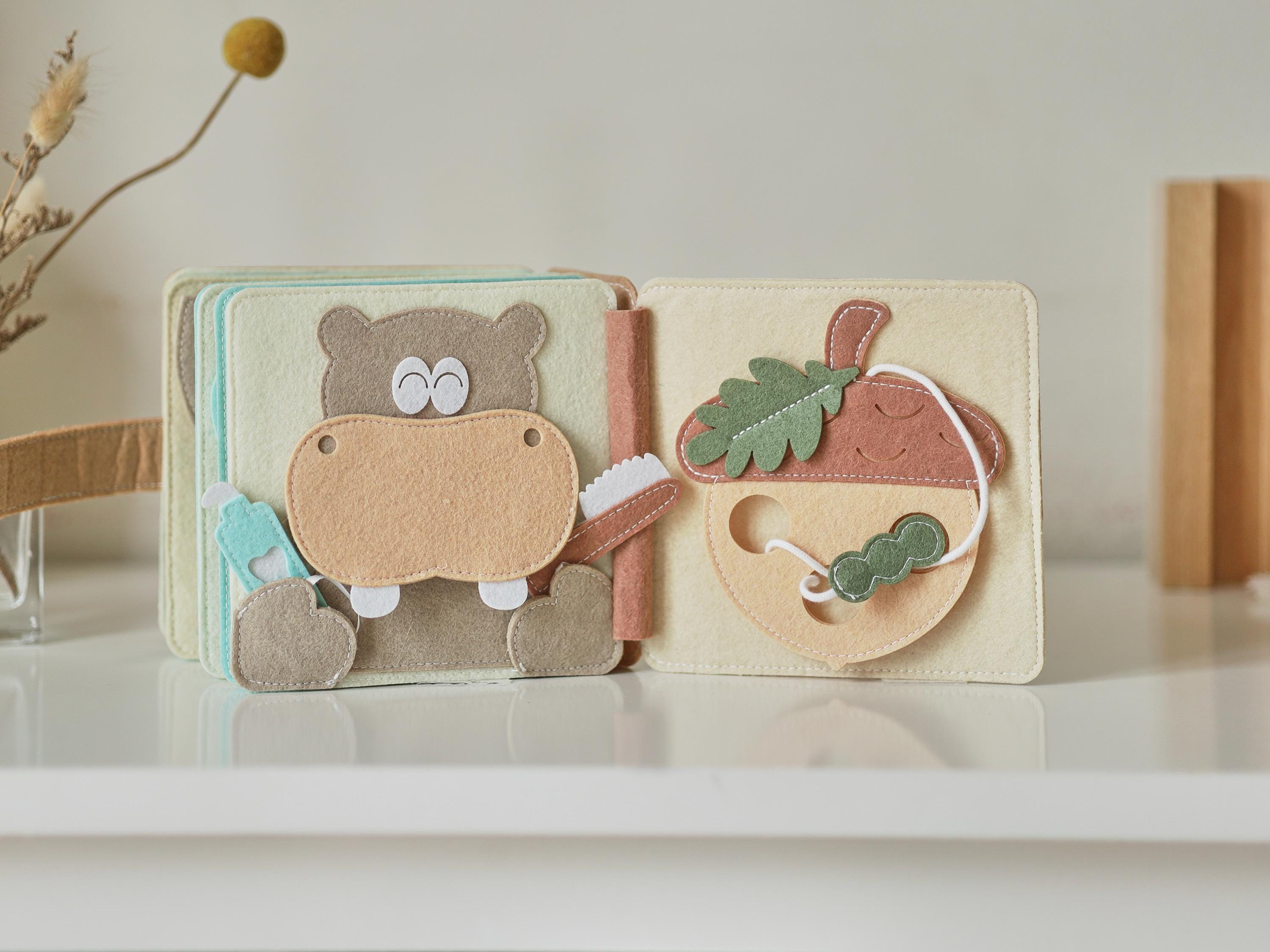 Personalized Teddy Bear baby shower gift, Bear Adventure busy book, Beary first birthday, handmade quiet book, soft Montessori-inspired toy
