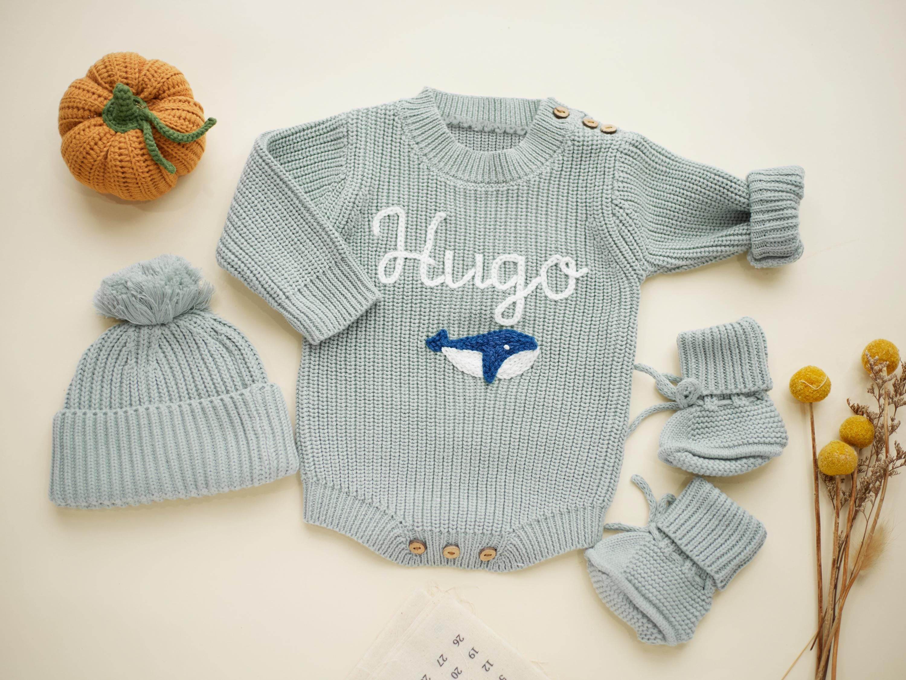 Personalized Newborn Sweater, Hand Embroidered Name Baby Romper, Custom Newborn Coming Home Outfit, Baby Newborn Outfit, Birth Announcement