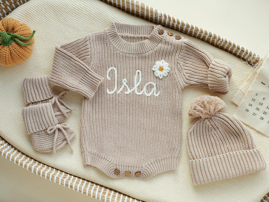 Personalized Newborn Sweater, Hand Embroidered Name Baby Romper, Custom Newborn Coming Home Outfit, Baby Newborn Outfit, Birth Announcement