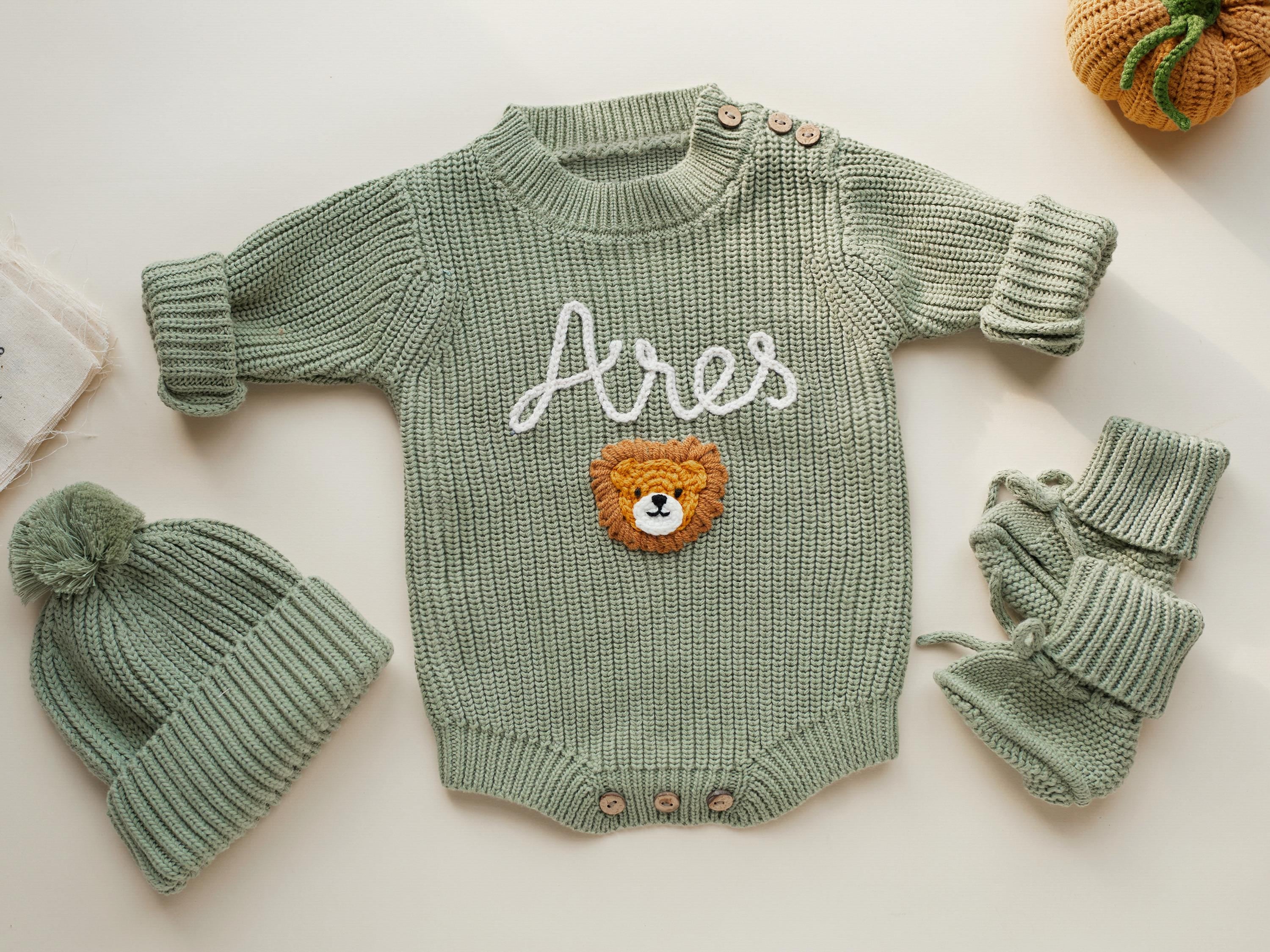 Personalized Newborn Sweater, Hand Embroidered Name Baby Romper, Custom Newborn Coming Home Outfit, Baby Newborn Outfit, Birth Announcement